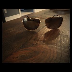 Gold framed polarized chromace ray bans